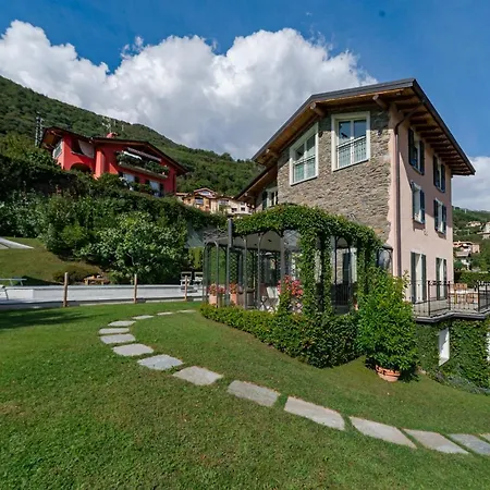 San Siro Sleeps 8 Pool Wifi Villa