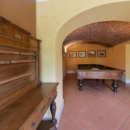 San Siro Sleeps 8 Pool Wifi * San Siro (Lombardy)