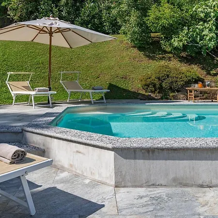 San Siro Sleeps 8 Pool Wifi 别墅 *